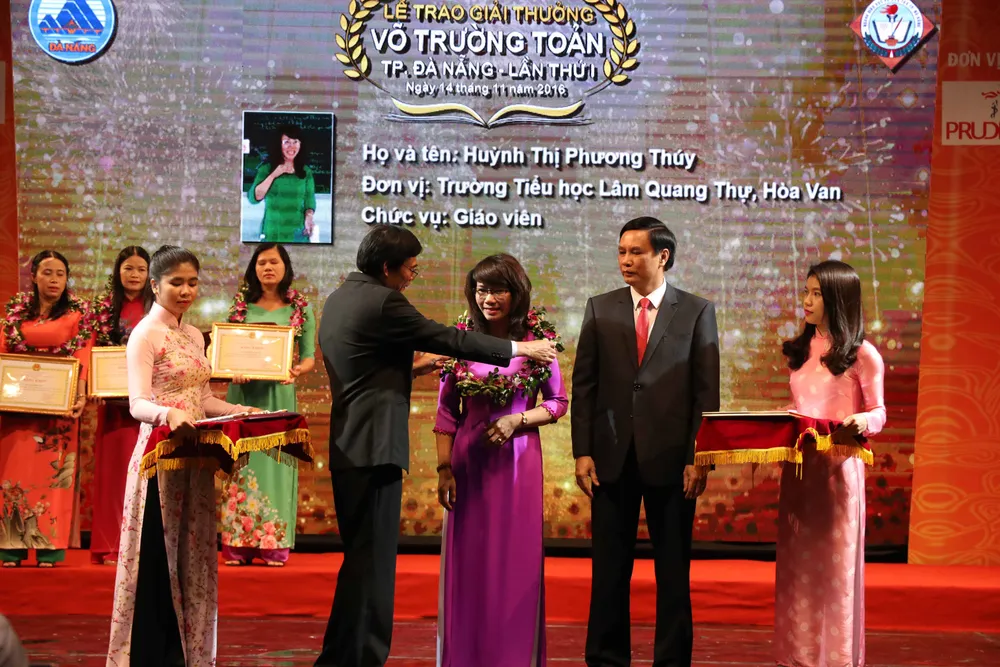 20 thầy cô ở Đà Nẵng nhận giải thưởng Võ Trường Toản ảnh 1