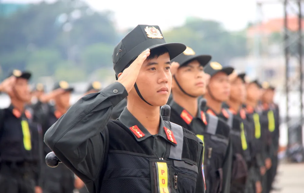 Xem lực lượng bảo vệ APEC diễn tập chống khủng bố, giải cứu con tin  ảnh 12