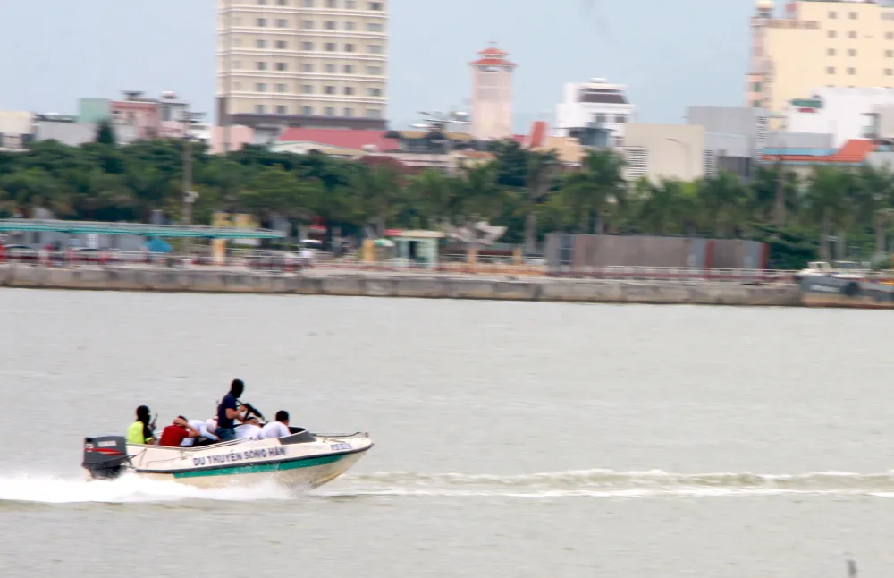 Xem lực lượng bảo vệ APEC diễn tập chống khủng bố, giải cứu con tin  ảnh 17