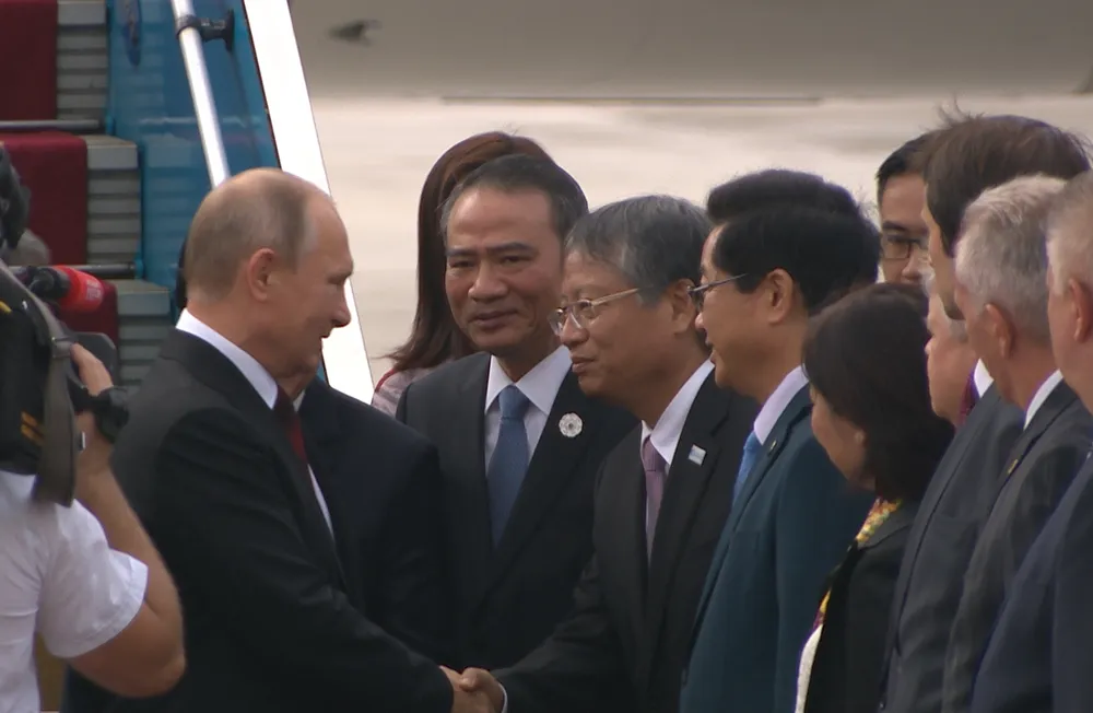 VIDEO: Hình ảnh đầu tiên của Tổng thống Vladimir Putin khi đến Đà Nẵng  ảnh 4