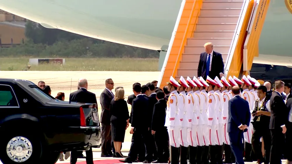 VIDEO: Tổng thống Donald Trump đến Đà Nẵng  ảnh 4
