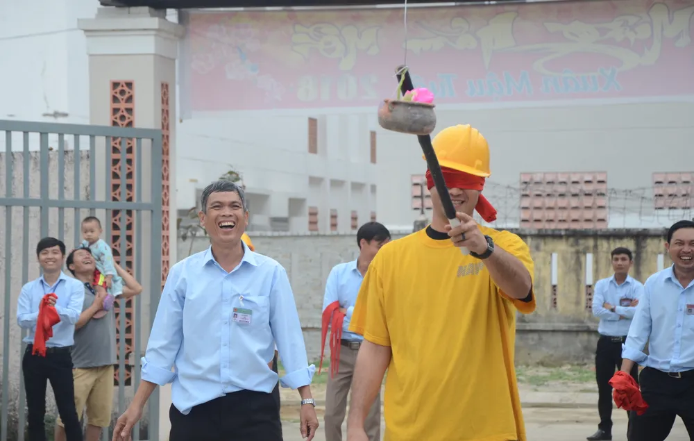 Thủy thủ tàu sân bay Hoa Kỳ thăm Trung tâm điều dưỡng người tâm thần  ảnh 3