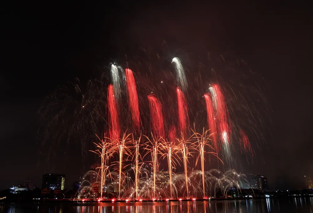 Màn trình diễn của đội Đà Nẵng - Việt Nam