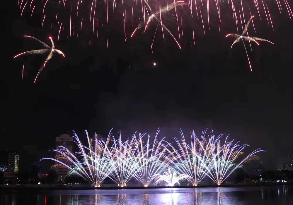 Bầu trời Đà Nẵng rực rỡ pháo hoa  ảnh 6