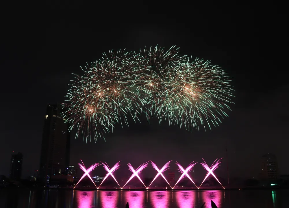 Bầu trời Đà Nẵng rực rỡ pháo hoa  ảnh 23