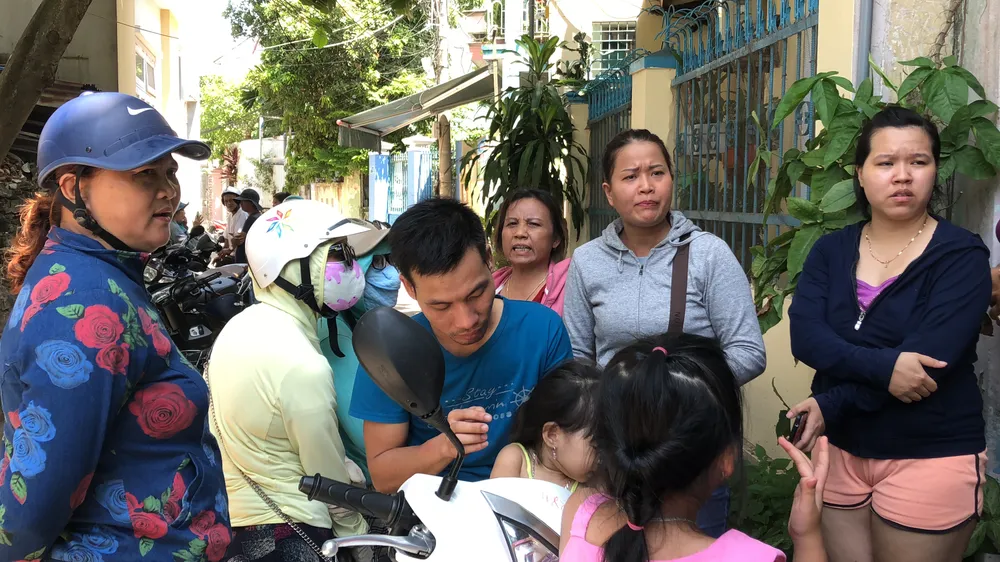 Vụ bạo hành trẻ tại nhóm trẻ Mẹ Mười: Công an đang làm việc với chủ nhóm Đinh Thị Hồng  ảnh 2