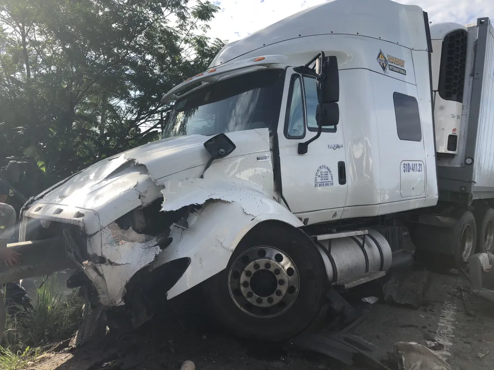 Xe đi rước dâu gặp tai nạn, 13 người chết, 4 người bị thương  ảnh 8