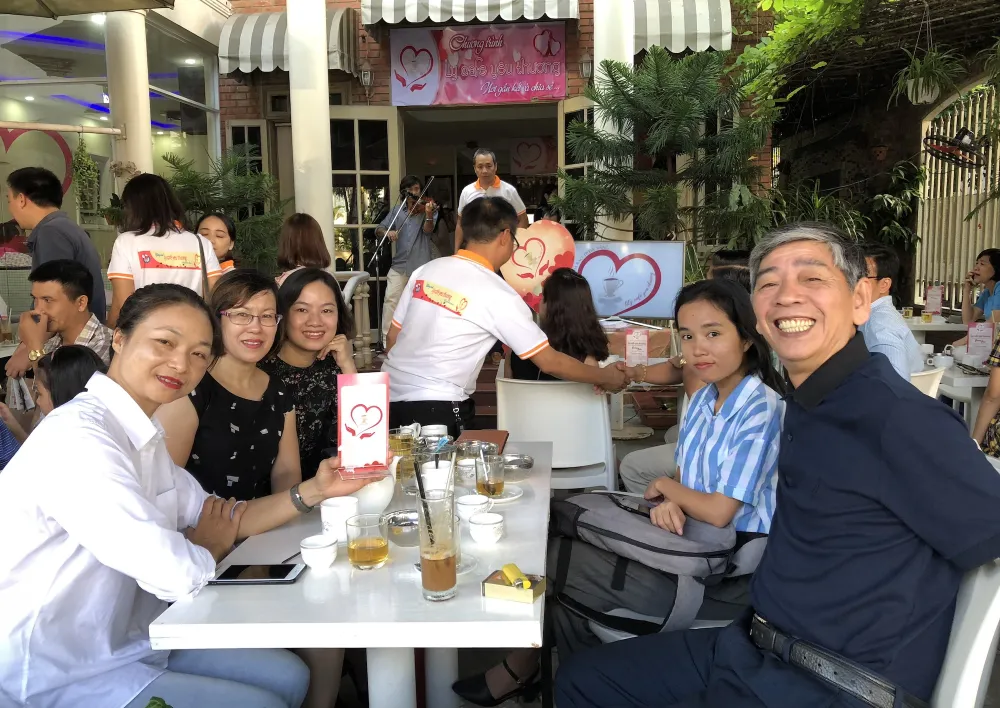 “Ly cà phê yêu thương” - hành trình kết nối trái tim  ảnh 5
