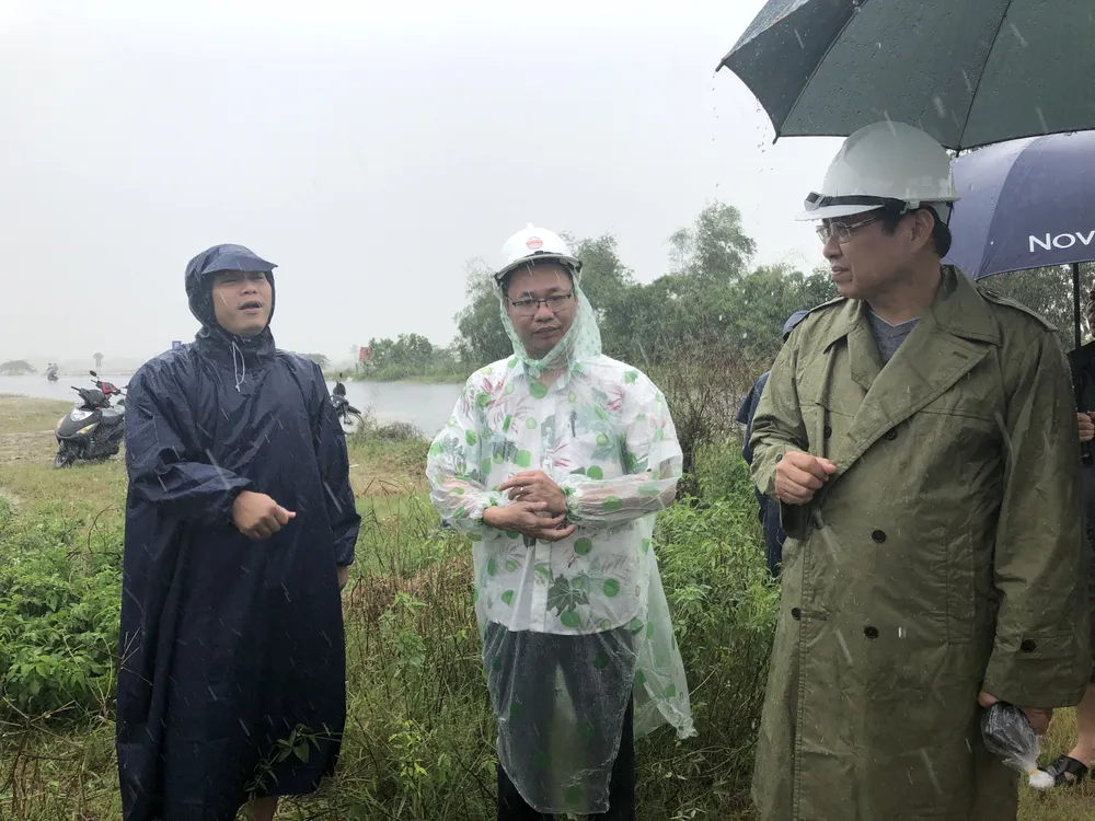 Đà Nẵng cấp bách ứng phó với ngập sâu do mưa lớn kéo dài  ảnh 8