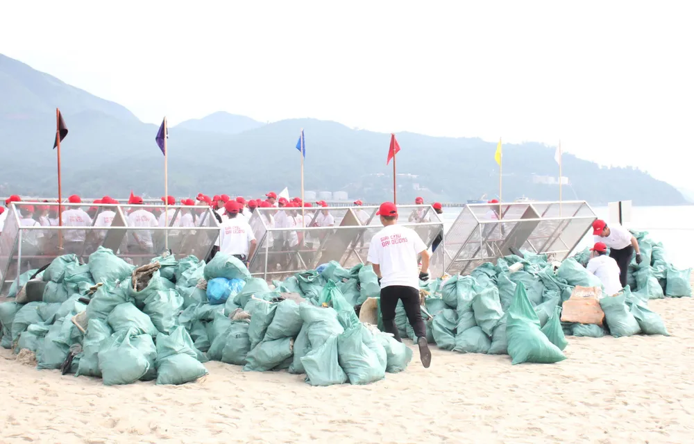 800 người tham gia “Giải cứu đại dương” tại Đà Nẵng ảnh 6