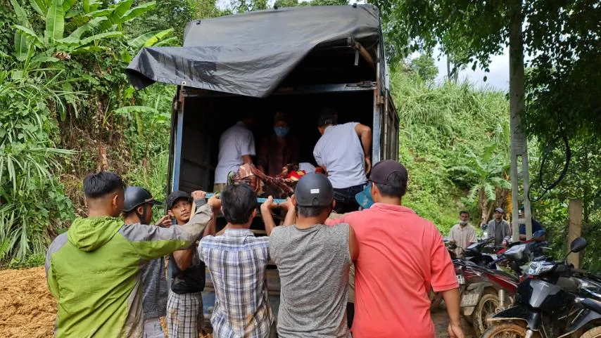 Thảm họa sạt lở vùi lấp người ở Trà Leng, Trà Vân: Tìm được 14 thi thể, 14 người chưa tìm được ảnh 21