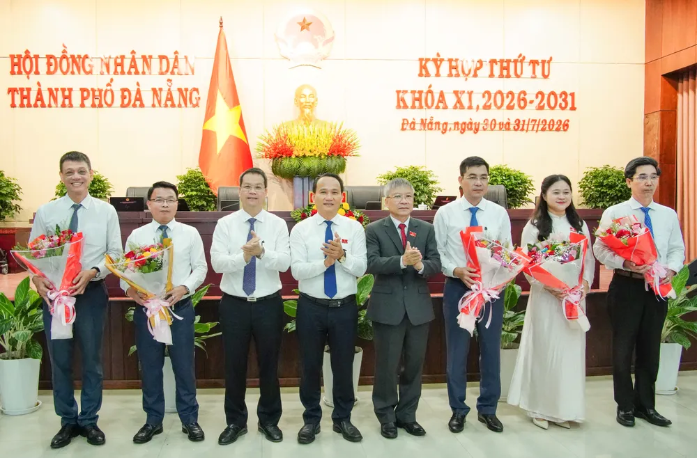 Bãi nhiệm.jpg