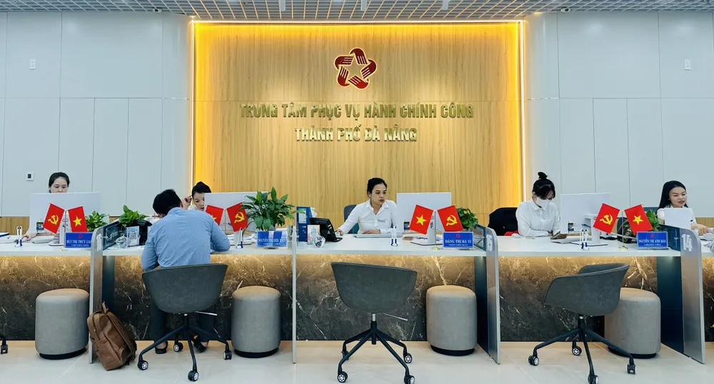 Sở Tài chính TP Đà Nẵng cảnh báo về xử phạt vi phạm hành chính trong lĩnh vực đăng ký doanh nghiệp. Ảnh: NGUYÊN KHÔI