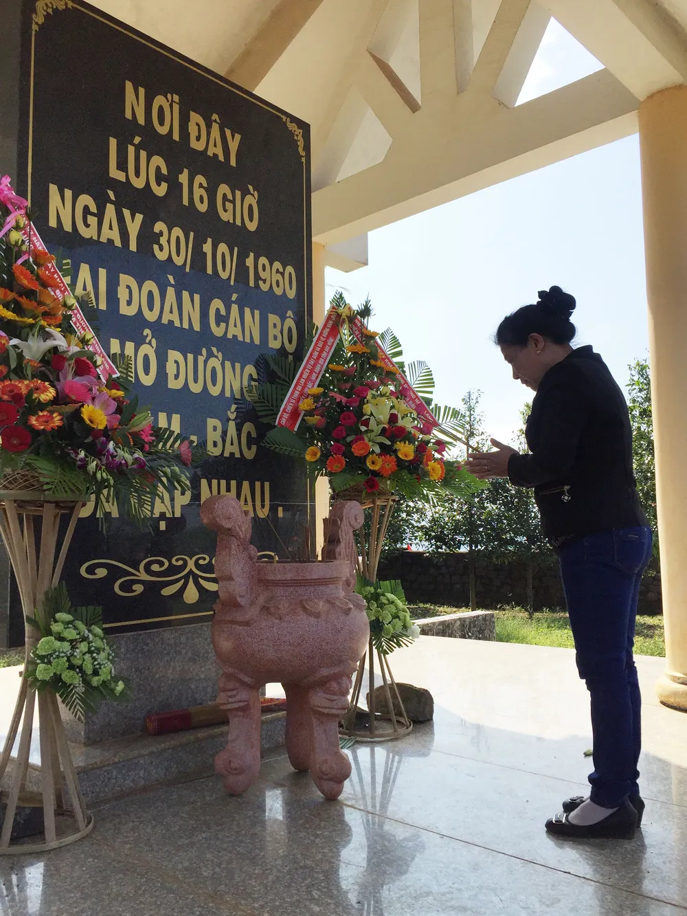 Đắk Nông: Đặt bia tưởng niệm mở đường hành lang chiến lược Bắc - Nam ảnh 1