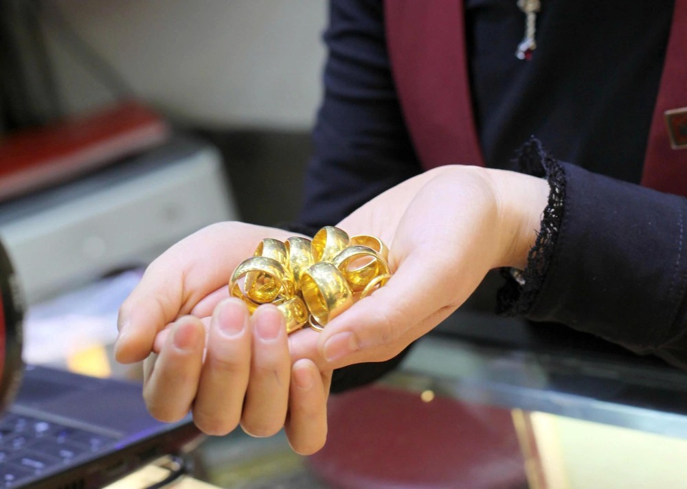 第二季度世界各家央行持续购金，但节奏有所放缓。