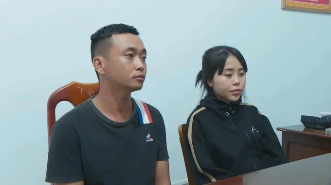 陈玉功和阮氏香在公安机关。