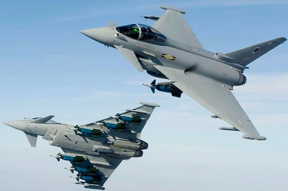 英国战机开始在波兰巡航（图：互联网）。