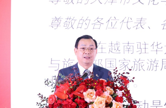 越南国家旅游局长阮重庆在开幕式上发言。