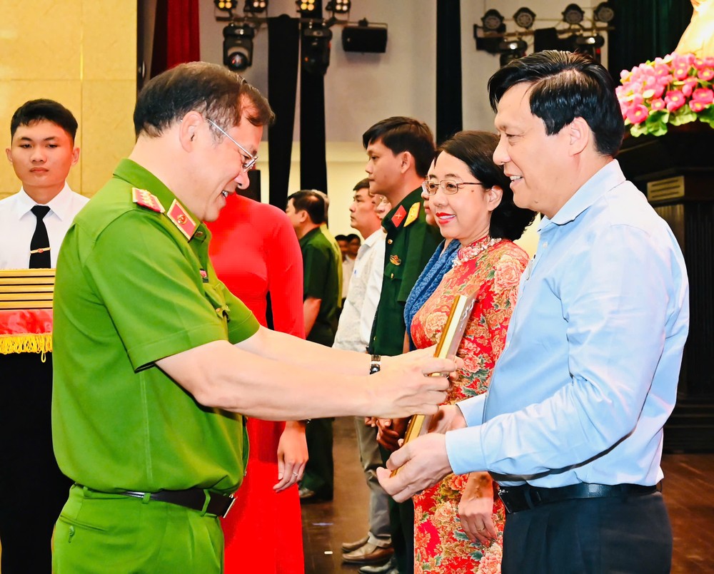 4  img-9024-4590-5313.jpeg