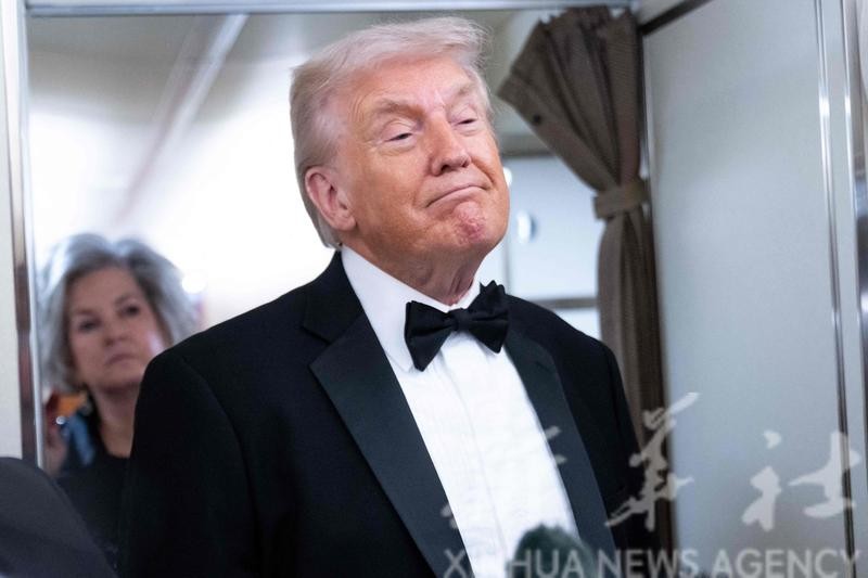 特朗普重申希望同伊朗通过谈判达成协议。