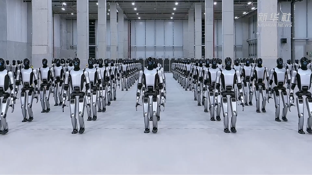 工业机器人学会一个简单动作，至少需要重复300次。图：黎寒池