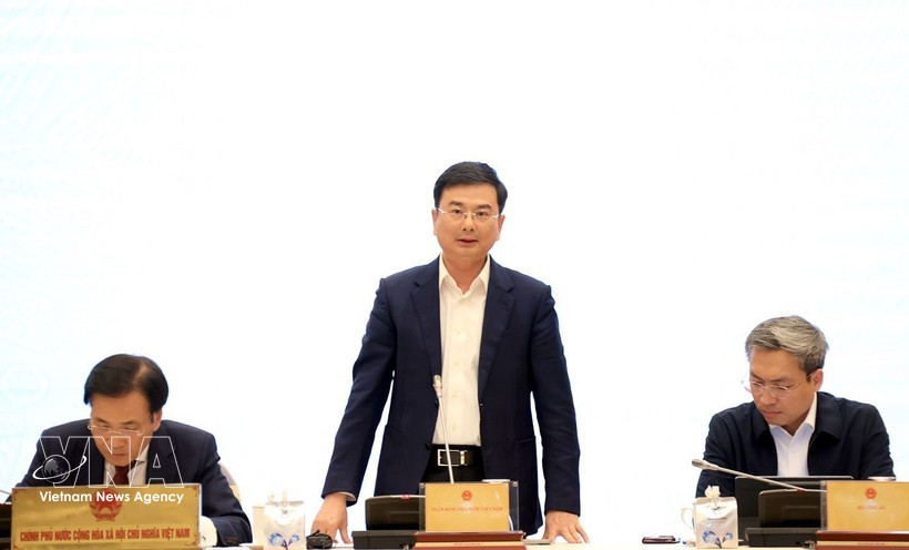 越南国家银行副行长范青河发表讲话。图：越通社