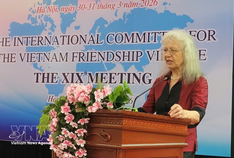 越南友谊村国际委员会代表在活动上发表讲话。图：越通社