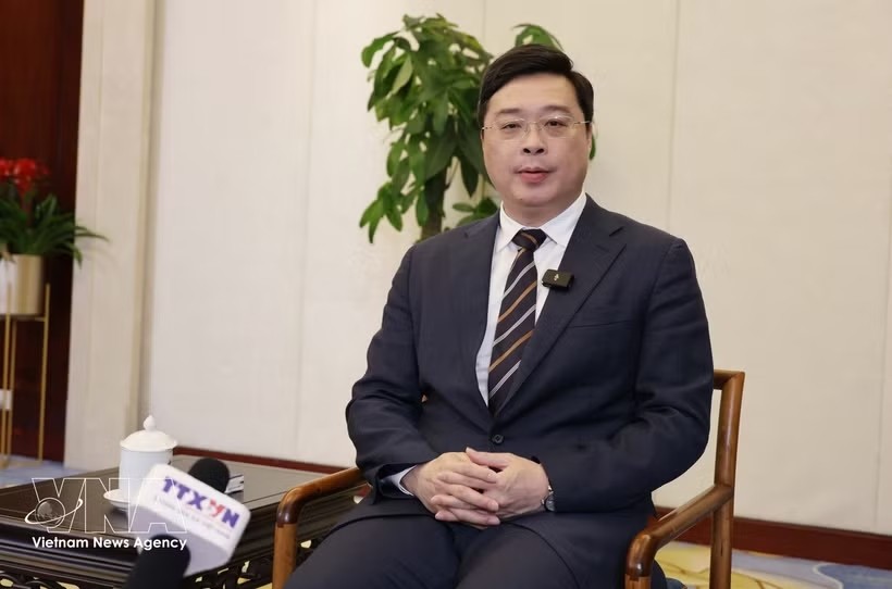 中共第二十届中央委员、广西壮族自治区党委副书记、自治区人民政府主席、党组书记韦韬。图：越通社