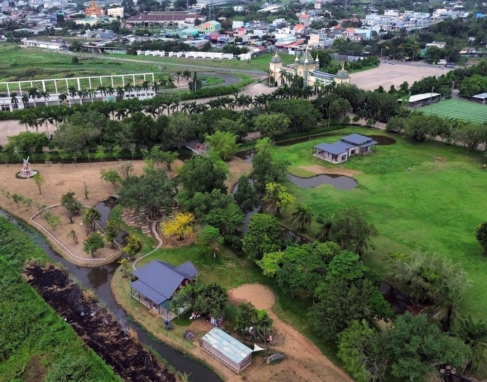 康通集团与富安公司在西宁省的某项目一角。