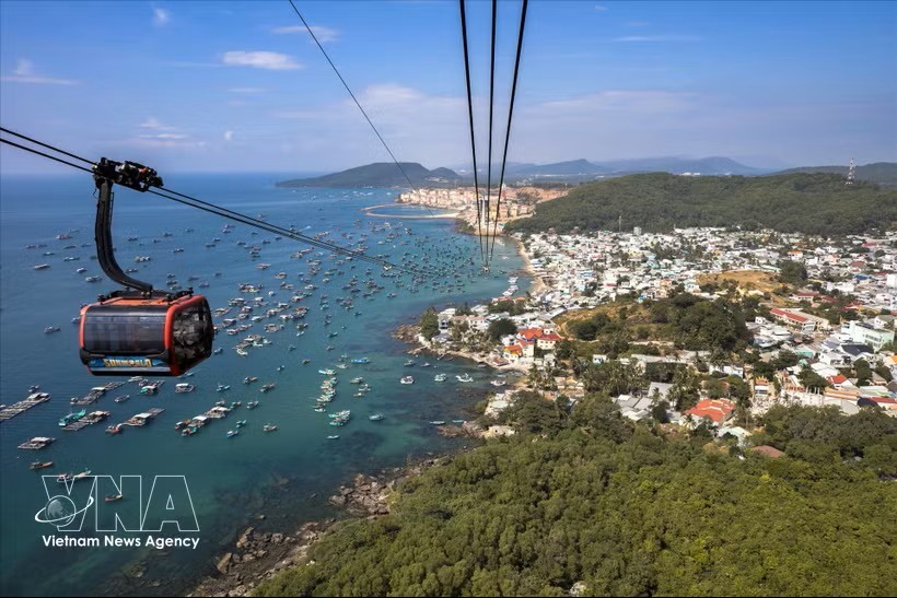 沿海度假领跑“四·三〇”南方解放、祖国统一和“五·一”国际劳动节假期国内旅游趋势。