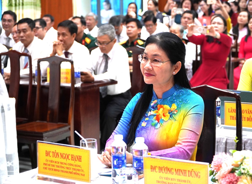 2   dsc07102-8126-1856.jpg