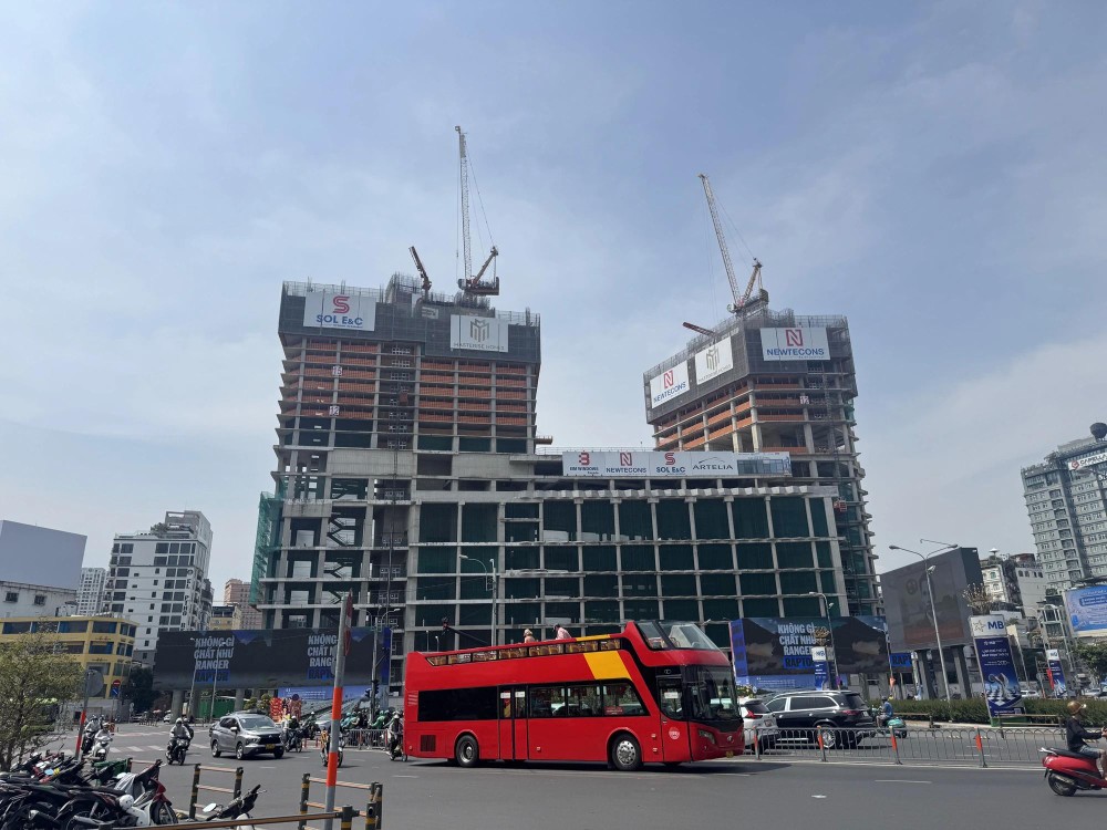 Masterise Homes推介位于胡志明市滨城市场对面的One Central Saigon双子塔项目。图：廷山