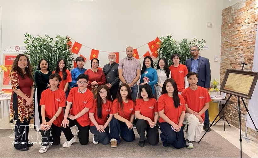 研讨会吸引了许多青年参加。图：越通社