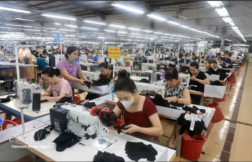 泰原TNG服装公司年均营业额达数十亿元，为逾2万名工人提供就业机会。图：越通社