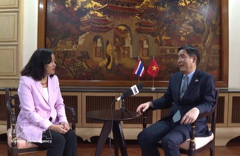越南驻泰国大使范越雄接受越通社驻曼谷记者的采访。图：越通社