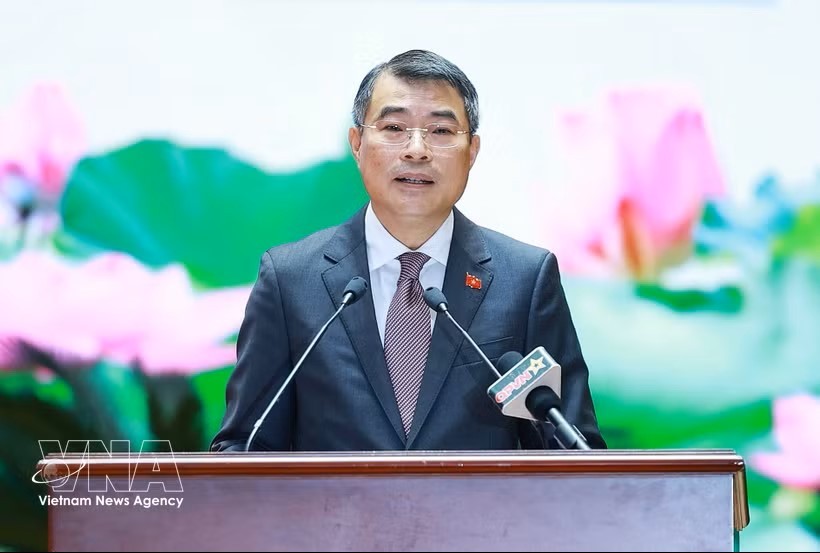 黎明兴总理在中央军委和国防部召开的全军军政会议上发表讲话。图：越通社