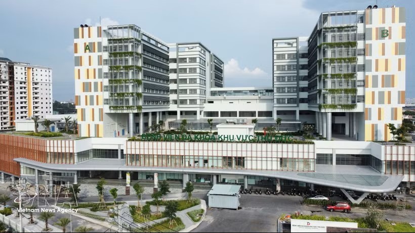拥有1000张床位规模的守德区域全科医院已于2025年4月落成并投入使用。图：越通社