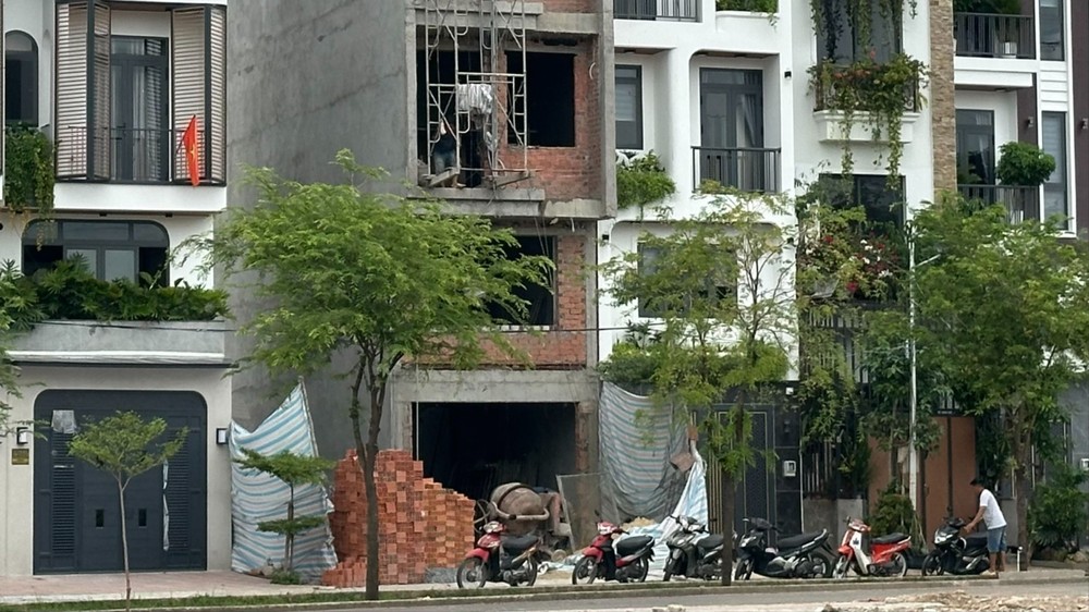 胡志明市泰安坊第47街区的一处建筑工程。图：清贤