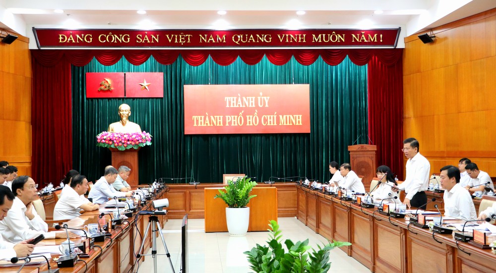 各位代表在胡志明市分会场出席会议。图：吴平
