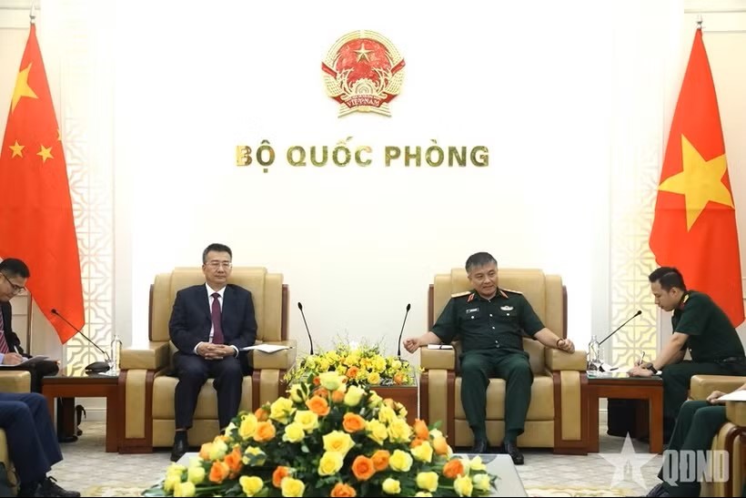 阮文贤上将会见中国公安部部长助理吕武钦。图：人民军报