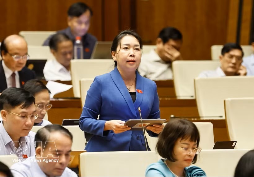 第十六届国会第一次非常规会议：建议将个人所得税与企业所得税减征30%