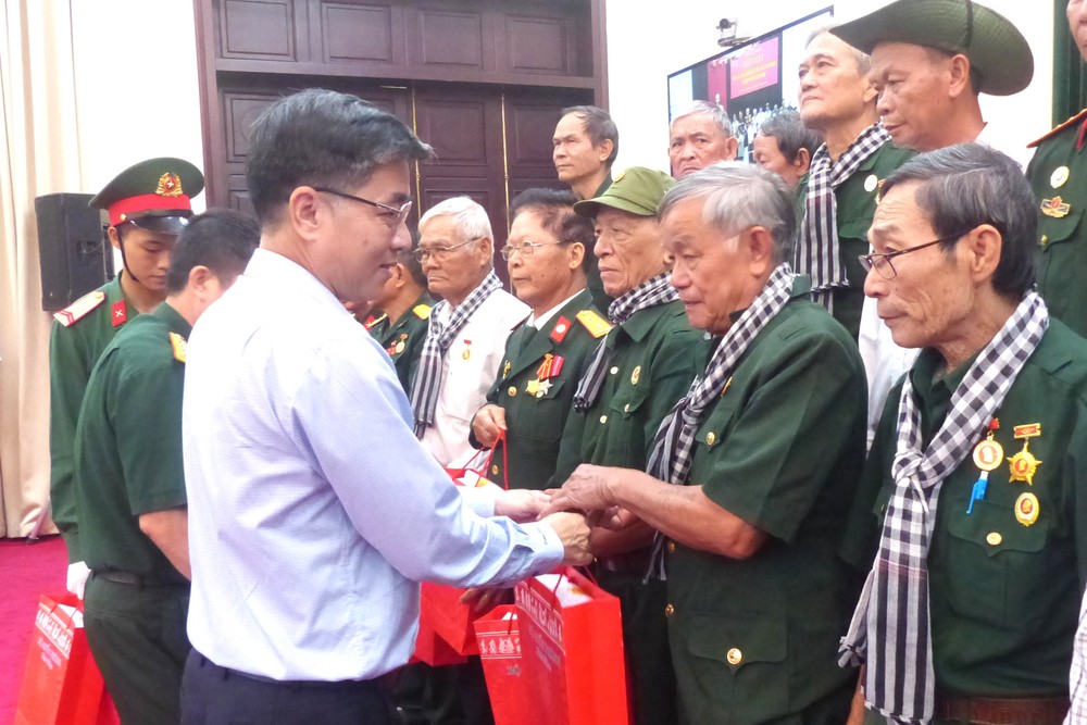 2  anh-doan-co-cong-tphcm-10-3536-3874.jpg