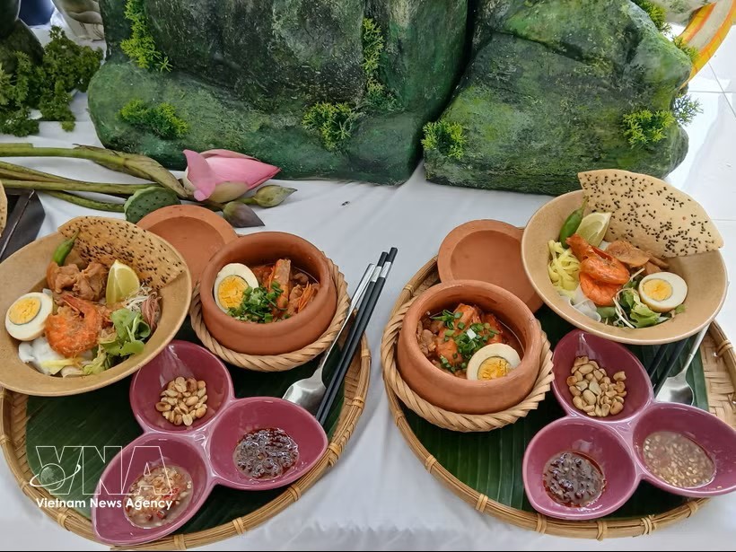 广南面已成为越南及中部地区代表性美食之一，为岘港旅游品牌在国内和国际美食旅游版图上的定位作出了贡献。图：越通社