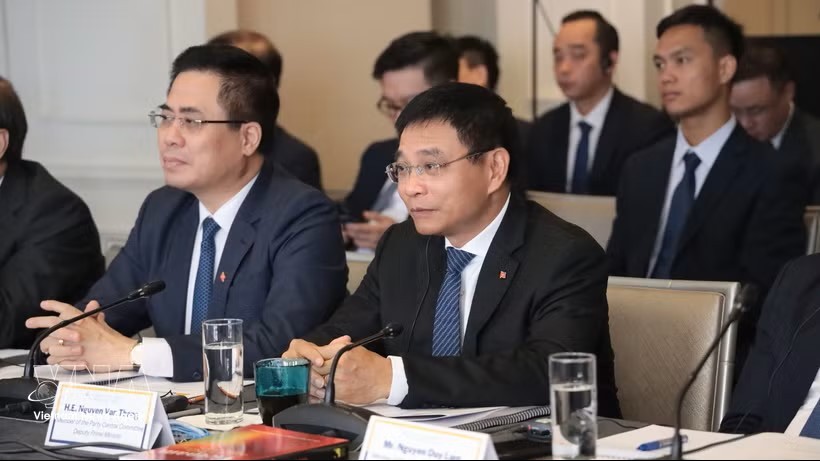 越南政府副总理阮文胜出席2026年越南领导力计划。图：越通社