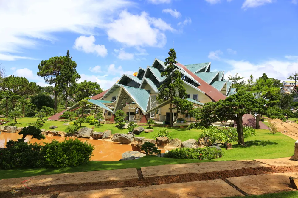 Đưa khu rừng hơn 2.000 cây lá phong phục vụ du khách ảnh 2