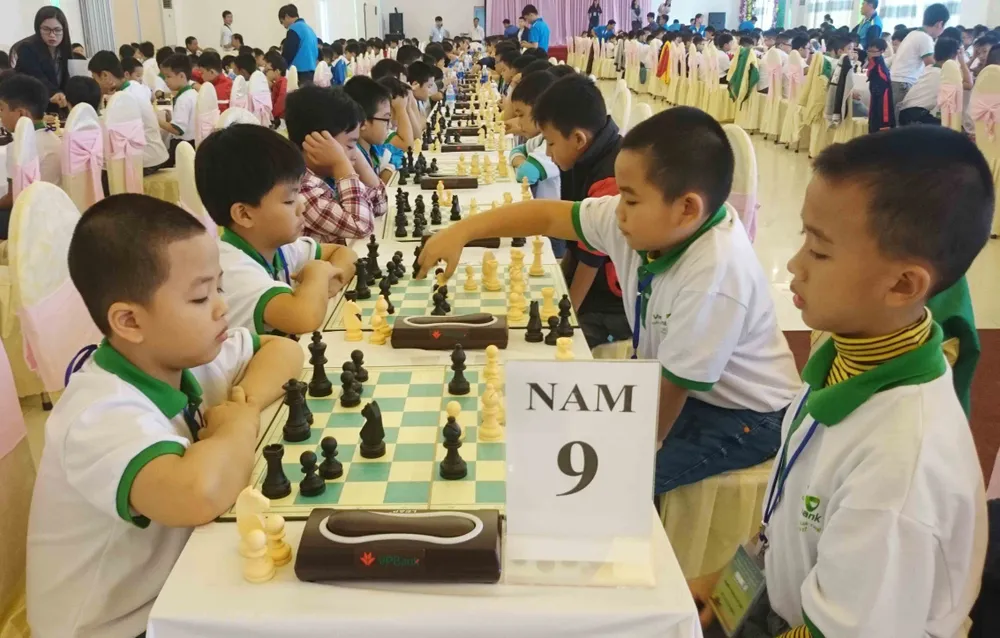 Hơn 900 VĐV dự giải vô địch cờ vua trẻ toàn quốc năm 2017 ảnh 2