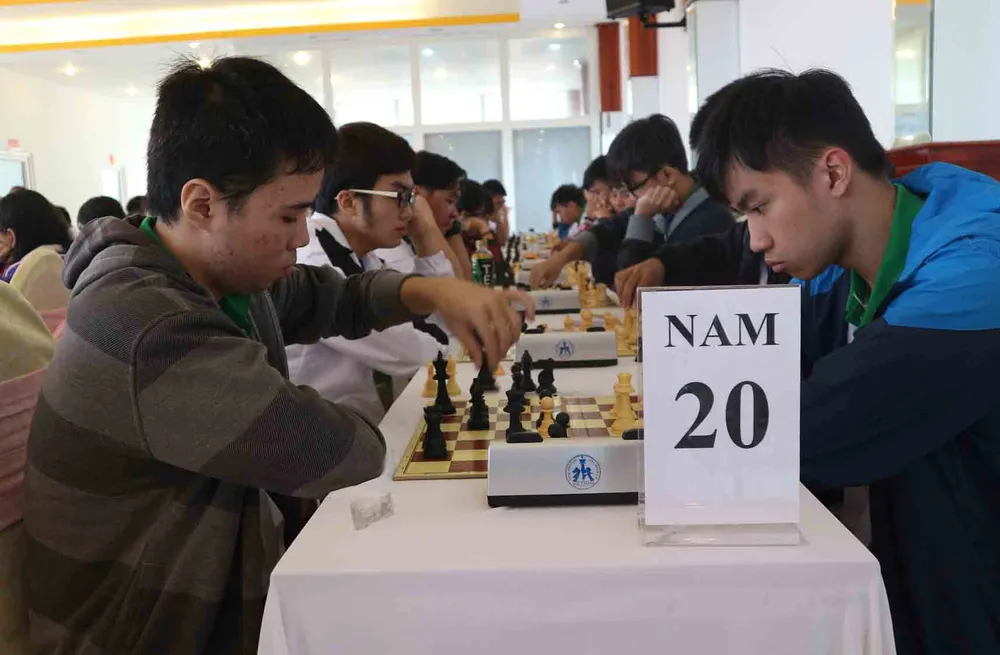 Hơn 900 VĐV dự giải vô địch cờ vua trẻ toàn quốc năm 2017 ảnh 4