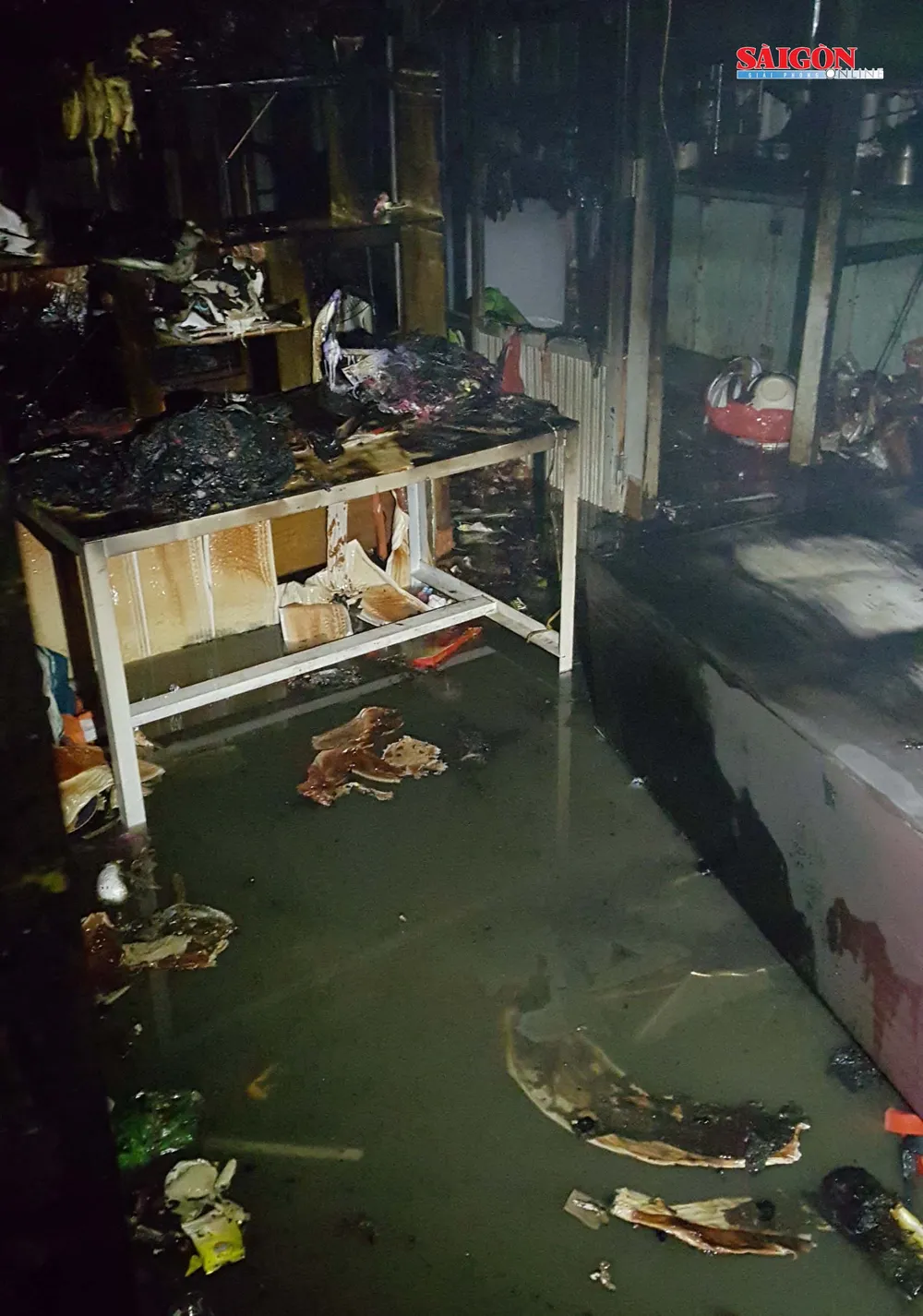 Cứu kịp thời 5 cháu nhỏ khỏi vụ hỏa hoạn ở Đà Lạt ảnh 3