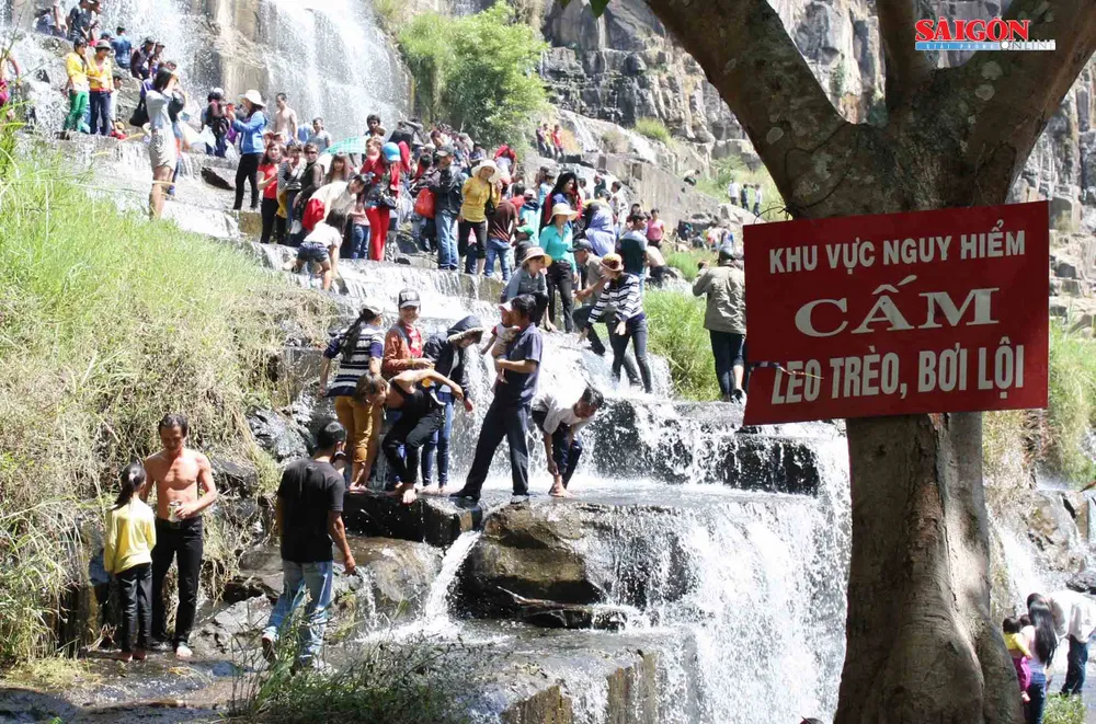 Du khách tử vong khi đi chơi lễ hội  ảnh 1