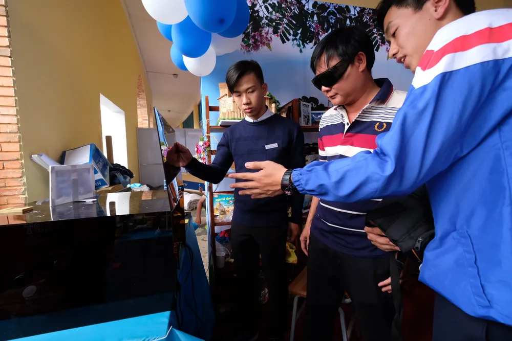 Học sinh trung học khu vực phía Nam tranh tài ở 239 dự án khoa học ảnh 2